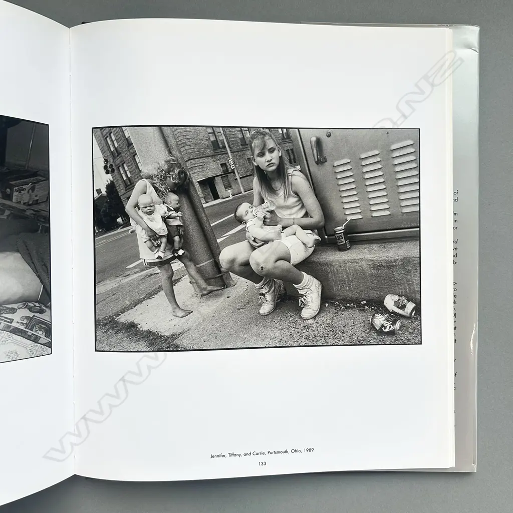 MARY ELLEN MARK: AMERICAN ODYSSEY 1963-1999 Image 1++